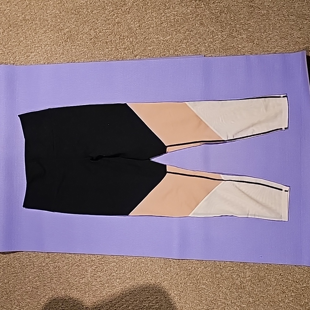 Fabletics leggings